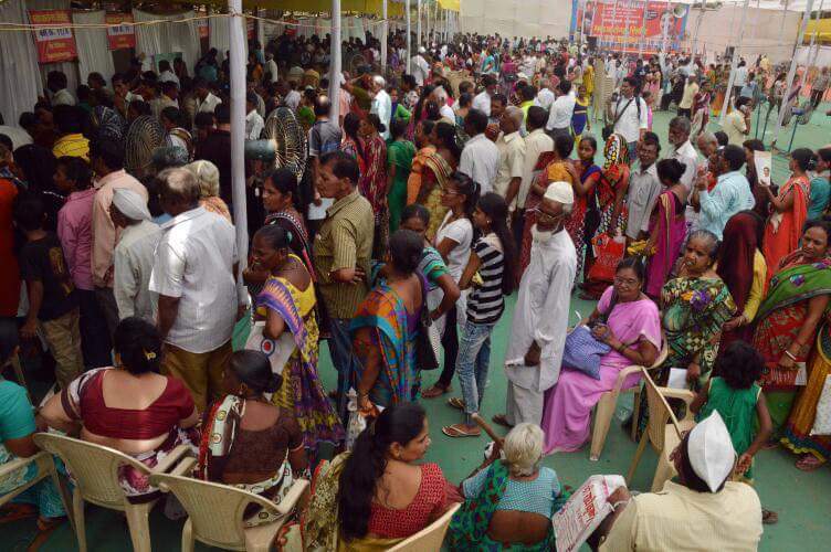 ijagdishMange's tweet photo. आमदार श्री @ramkadam जी
आयोजित महा आरोग्य शिबिर #DrLahane attended the #Shibir,more than 15,000 people benefited from this. @JPNadda ji https://t.co/m5OgHwYVmC