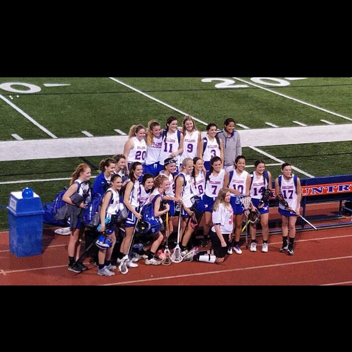 bollesglax's tweet photo. 🔵Regional Semi Finals 🔵
📆: TOMORROW  at 6:00pm
📍: George H. Hodges Field
💰: $7.00 to get in 
🗣: Cheer US ON! 
🐶: Bulldog Nation: BE THERE! https://t.co/VwIBRV9vWT
