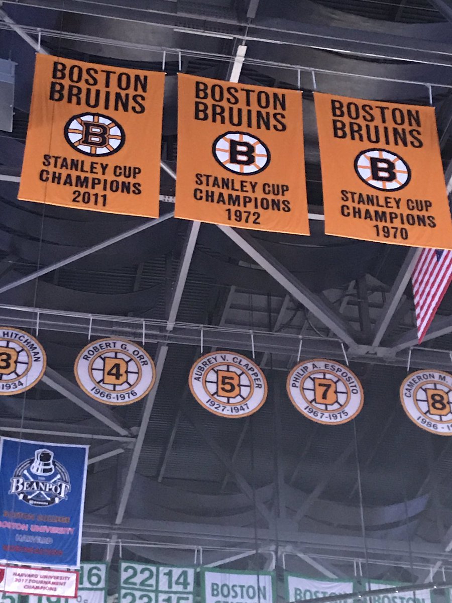 klivoli's tweet photo. Go Bruins#NHLbruins https://t.co/SVk4H5rGUc