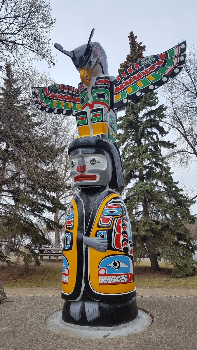 The lovely Lakeshore Park Totem Pole in Wascana Park has a fresh look ...