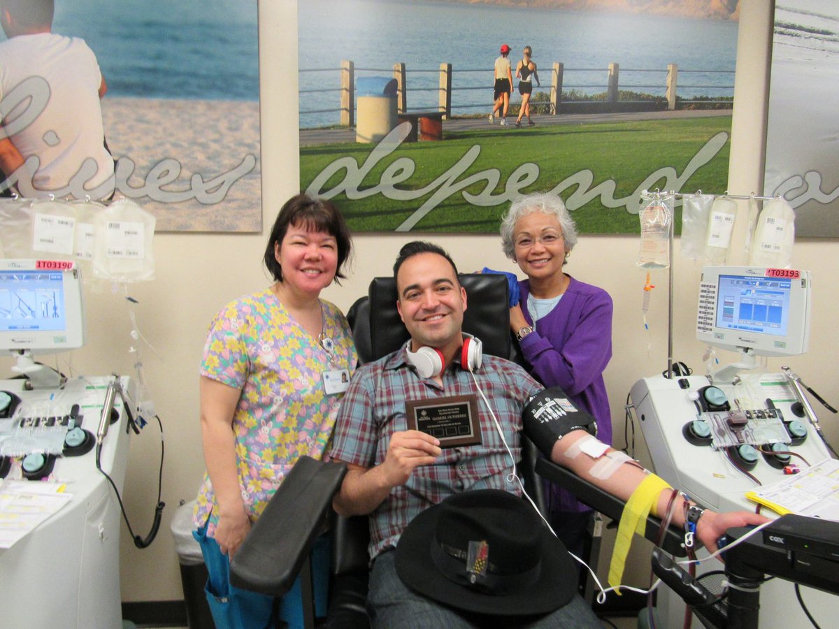 sdbloodbank's tweet photo. 🎉 What a Mighty Mighty Monday! 👋 Say HELLO to our new Gallon Donors! #MondayMotivation #MightyMotivation https://t.co/Ndauf2Gmms