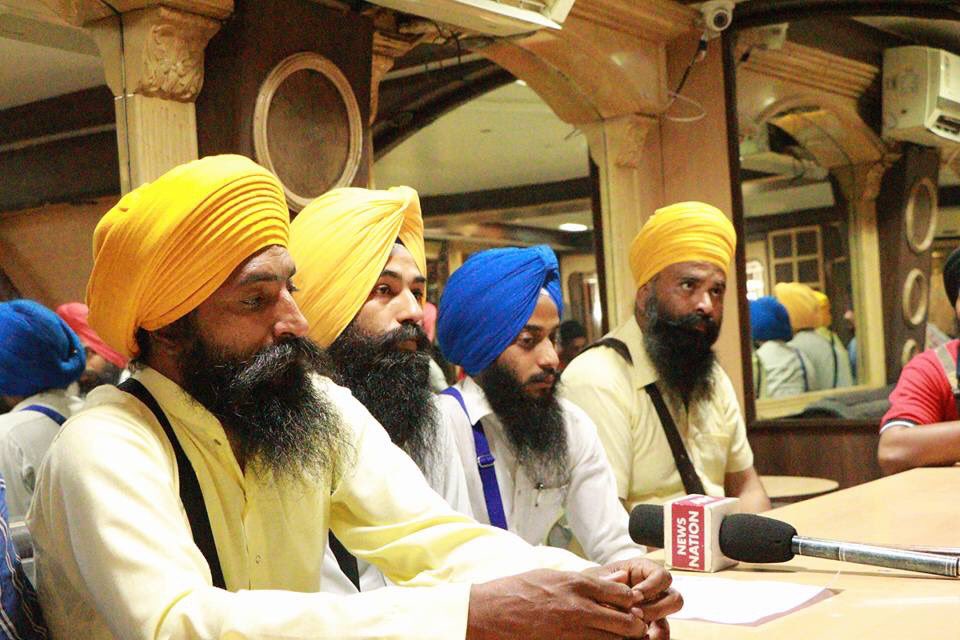 sikhvirsacouncl's tweet image. ਸ. ਹਰਜੀਤ ਸਿੰਘ ਸੱਜਣ ਦੀ ਪੰਜਾਬ ਫੇਰੀ ਨੂੰ ਸੁਅਾਗਤੀ ਰੂਪ ਦੇਣ ਲੲੀ ਕੀਤੀ ਗੲੀ, 
ਸਾਂਝੀ ੲਿਕੱਤਰਤਾ 
17 ਅਪ੍ਰੈਲ 2017
#ਸਿੱਖਏਕਤਾ #sikhunity #Sikh