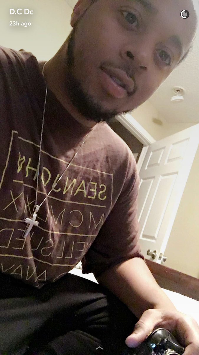 CallMeMoMoney's tweet image. 