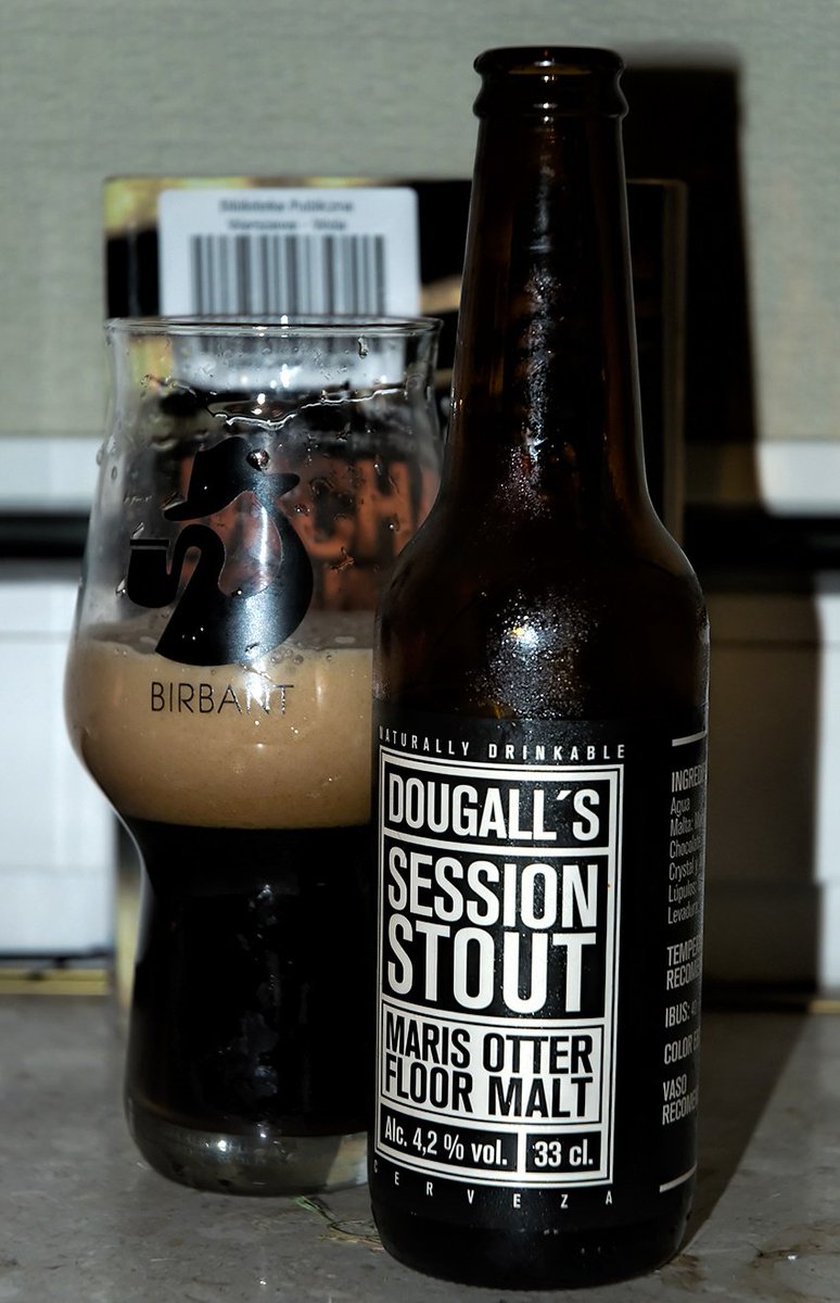 ormuzd_1's tweet photo. #Dougalls #SessionStout #CervezasDouGalls
zaskakująco dobra niespodziewajka z Hiszpanii...polecam ;) https://t.co/4jxFZ3M5ci