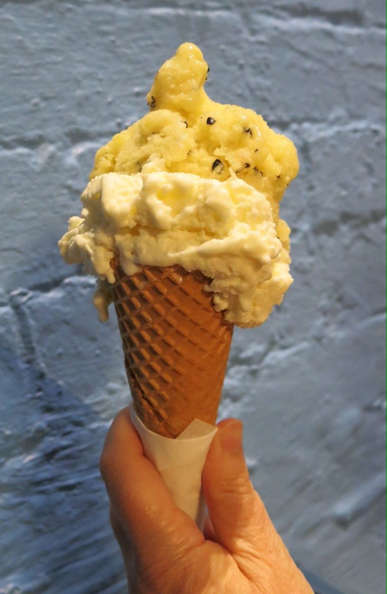 caprilligelato's tweet photo. "Non amare il gelato significa non avere nessun interesse per il cibo"-Joseph Epstein https://t.co/RuZUSsWWaG
