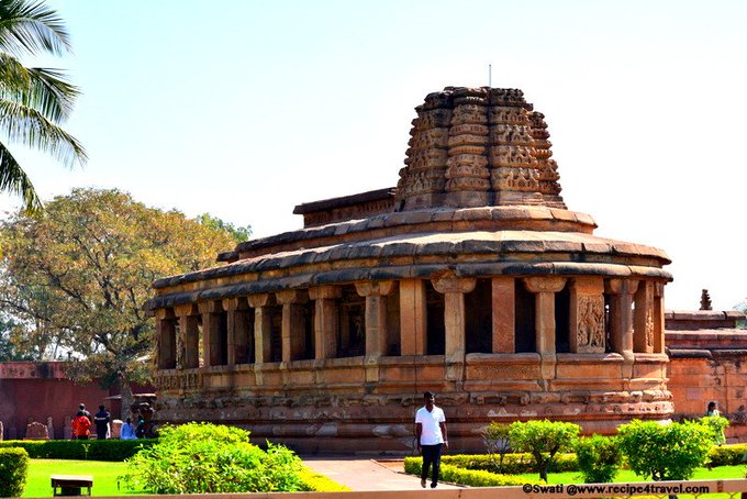 View image on Twitter