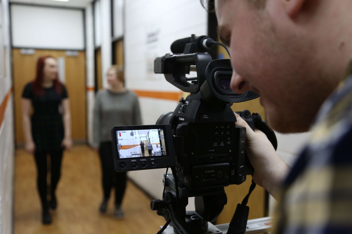 RotherhamColl's tweet image. Your #education doesn’t end when your class finishes at Rotherham College #degrees #rotherham ow.ly/kjzg30aIreP