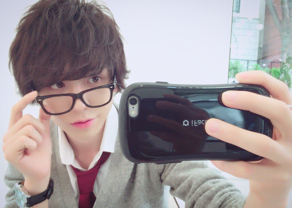 Etiqueta 頭良さそうな制服やのに顔チャライ Al Twitter