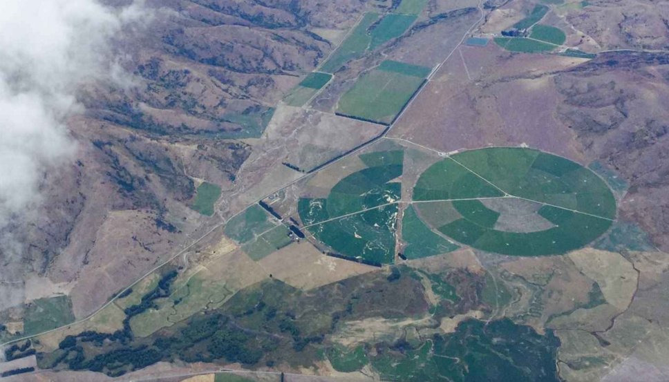radionz's tweet photo. The latest from our series 'Water fools?' : The Mackenzie Basin landscape is being changed irreversibly. https://t.co/rnEp1Vb0VS https://t.co/Z864kkvEK4