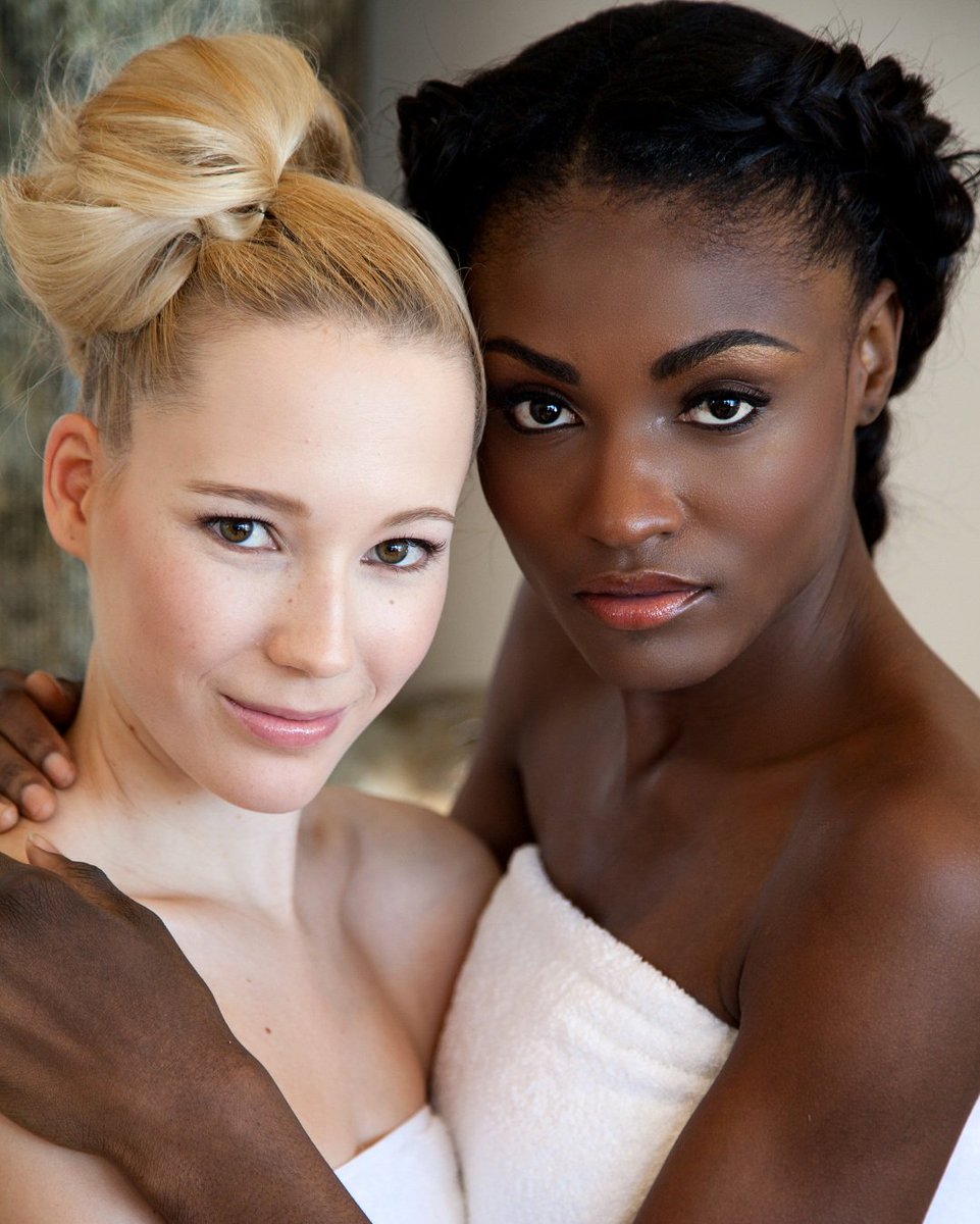 Skintrium's tweet image. #IngredientSpotlight #Glycerin
Check "What Is Glycerin?" ... Posted @pioneerthinking 
pioneerthinking.com/what-is-glycer…
#Moisturizer #TuesdayRead