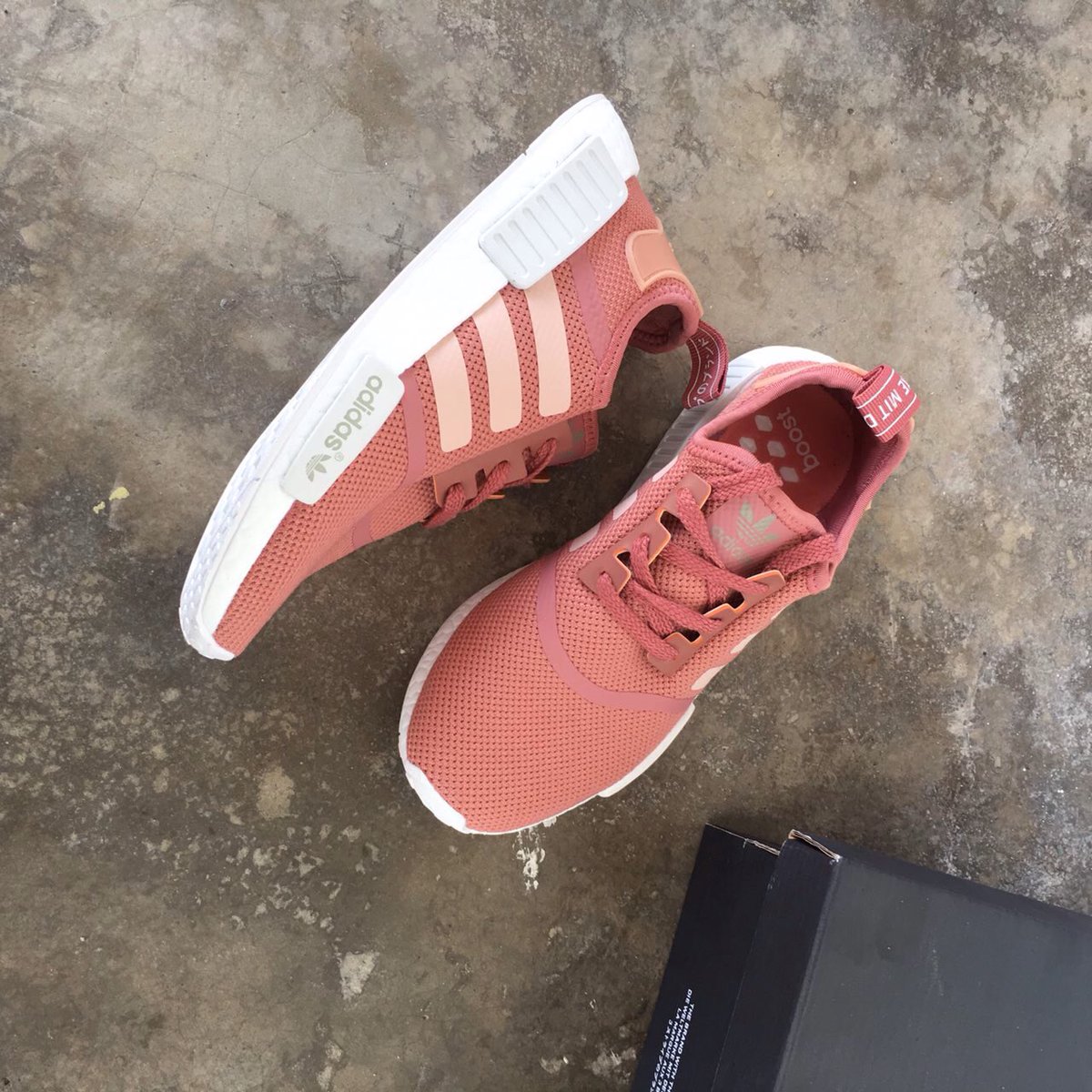 kasut adidas nmd