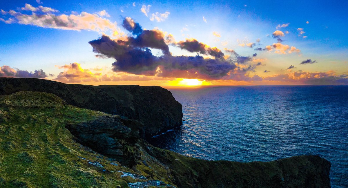 Fitful Head, Quendale, Shetland! 🌅🙌🏻 #sunset #islandlife #lightnights