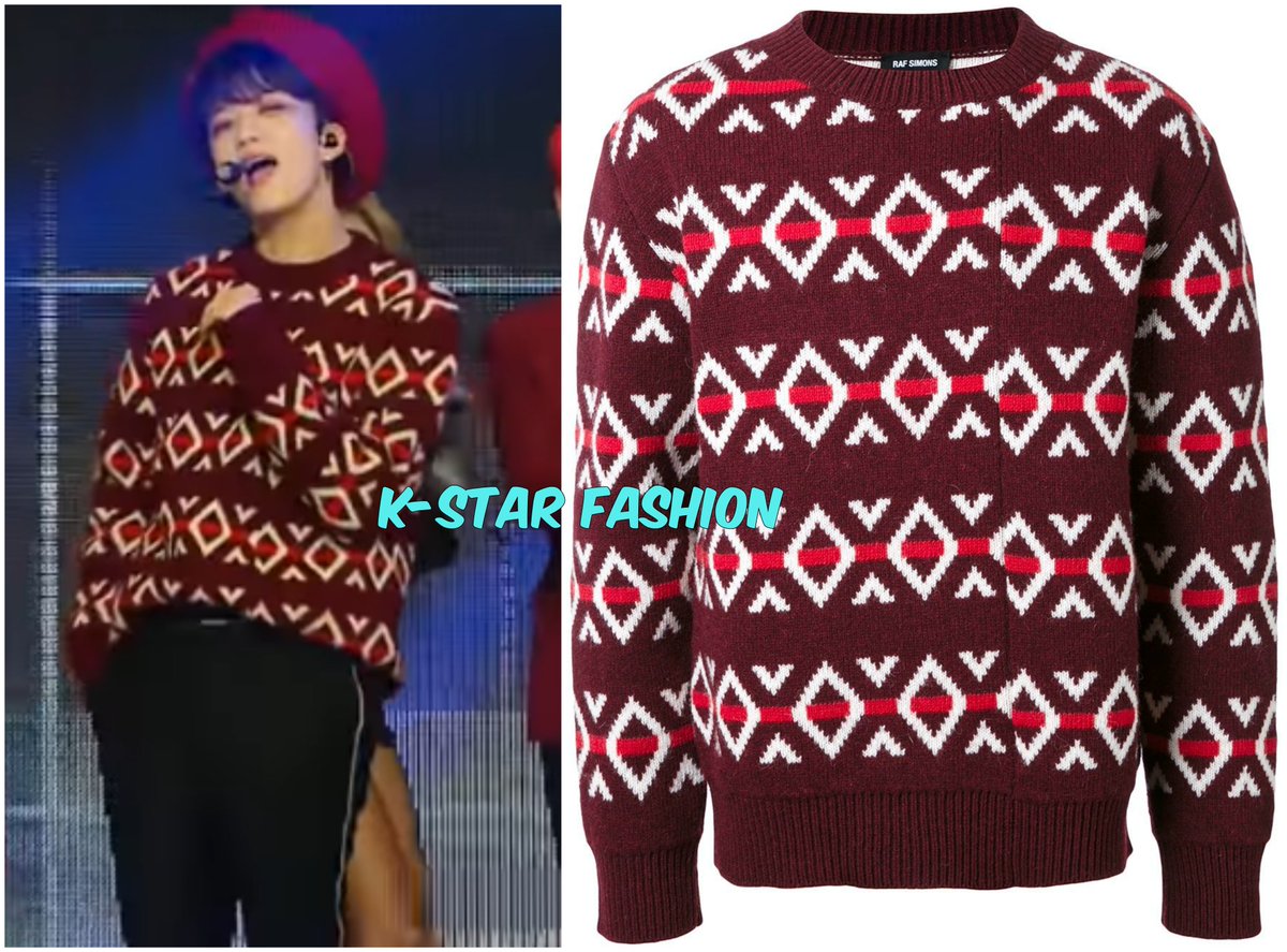 Kstar_fashion's tweet photo. 170318 #ShowMusicCore #BAP #DIAMOND4YA 
#Youngjae - Raf Simons ($1,350) https://t.co/dHsuu0Ii6Z 
#비에이피 #영재 #다이아몬드포야 #음악중심 https://t.co/ewgt6u8cz3