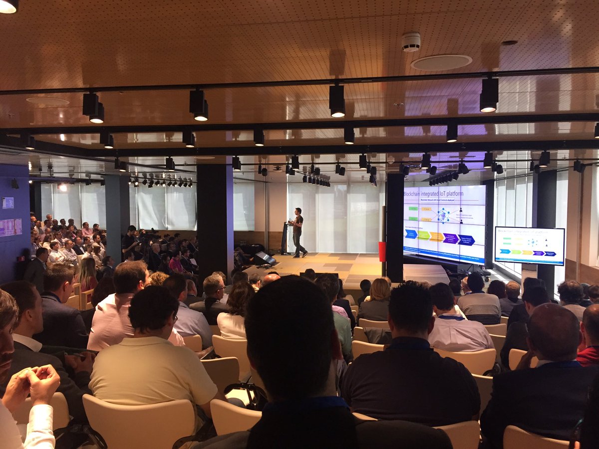 zendos_tec's tweet photo. Azure IOT Connect 2017. Hablaremos de nuestras soluciones verticales de Industria, Retail, Transporte y Sanidad. https://t.co/f0988M4huE