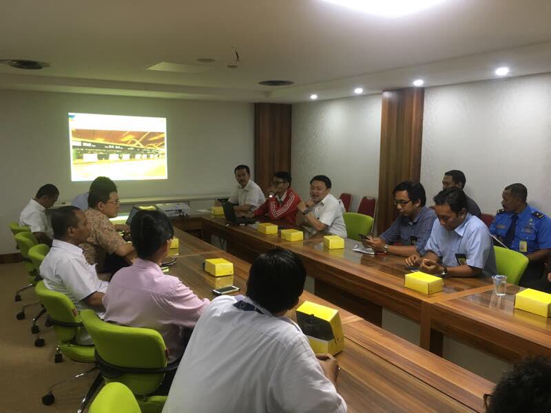 fery_utameyasa's tweet photo. Done! Dealing with @LionAirID @BatikAir @kalstaraviation @transnusa_id #Airfast @trigana_air for implementing APPS in #Terminal 1 @CGK_AP2 https://t.co/ncYj8Tx5UV