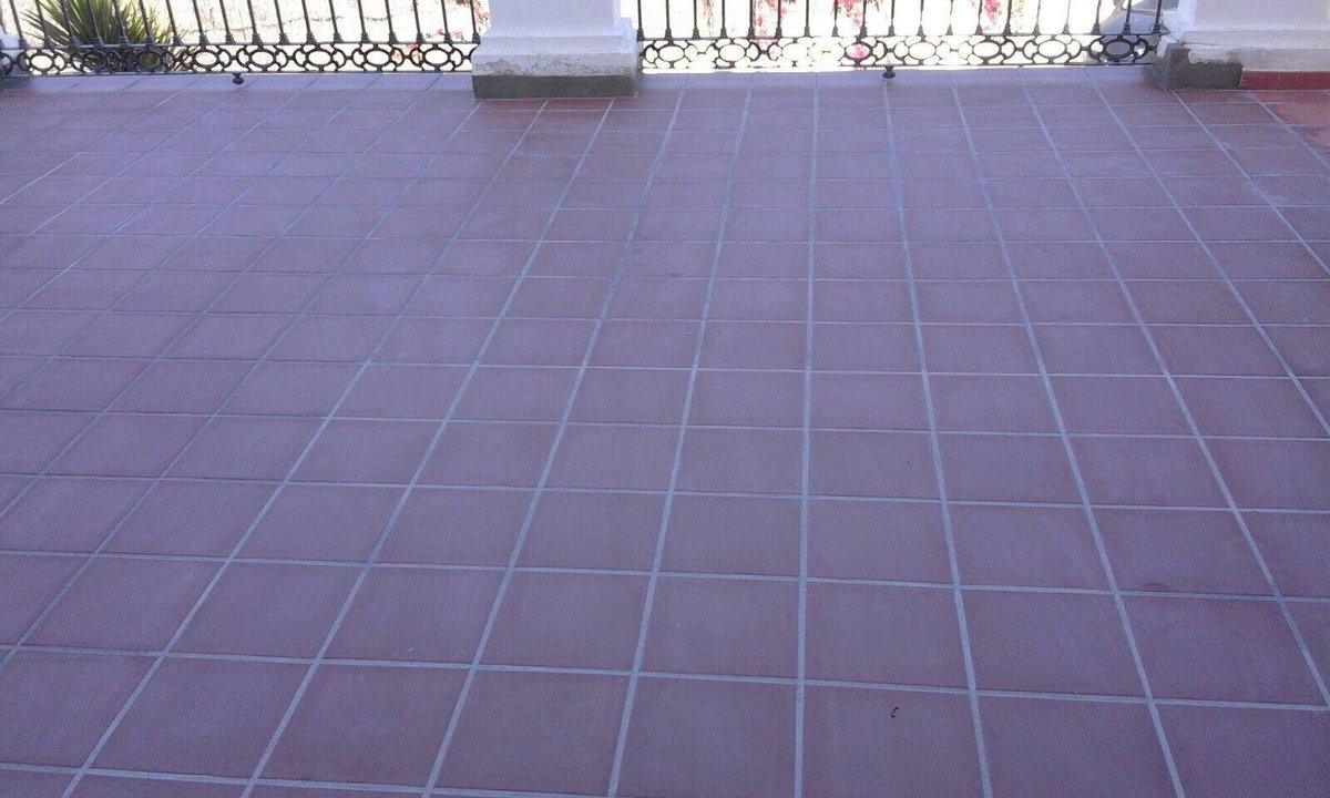 ig_lucena's tweet photo. Nueva #Terraza colocada al hilo con #impermeabilización 🏡 
#IGLucena #Construciones #Marbella #SanPedrodeAlcantara #Reformas https://t.co/P7Ii623TPr