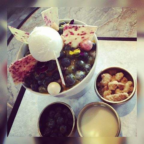 Berrious Parfait | #de_metro_bakery #VVIP_Classy nikmati kesegaran beragam berry dikemas sbg gelato+ sorbet jd SATU