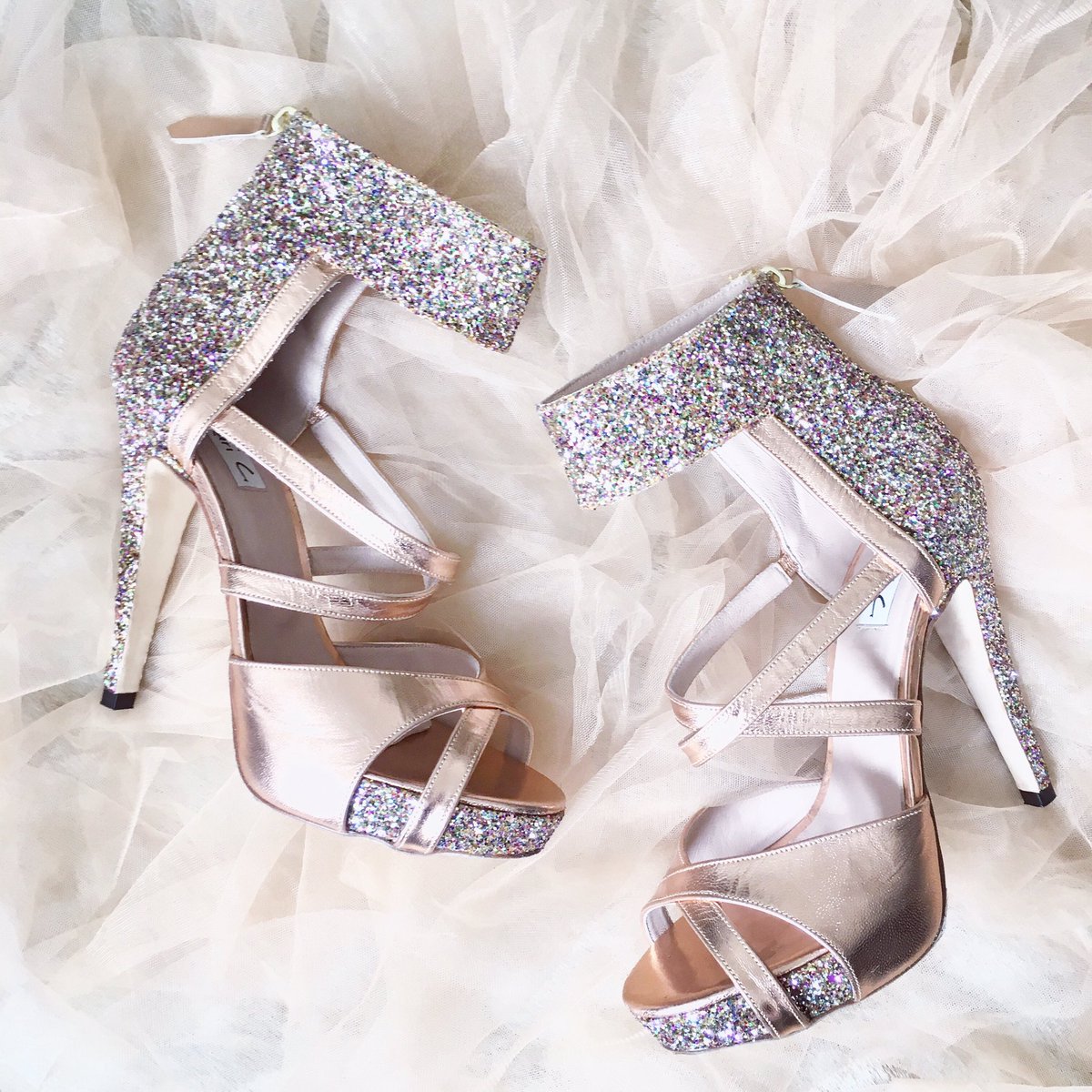 My #shoeoftheday is Dahlia #rosegold Check the #collection online and visit my #london #showroom #karicshoes #glitter #tuesdayshoesday #wiw