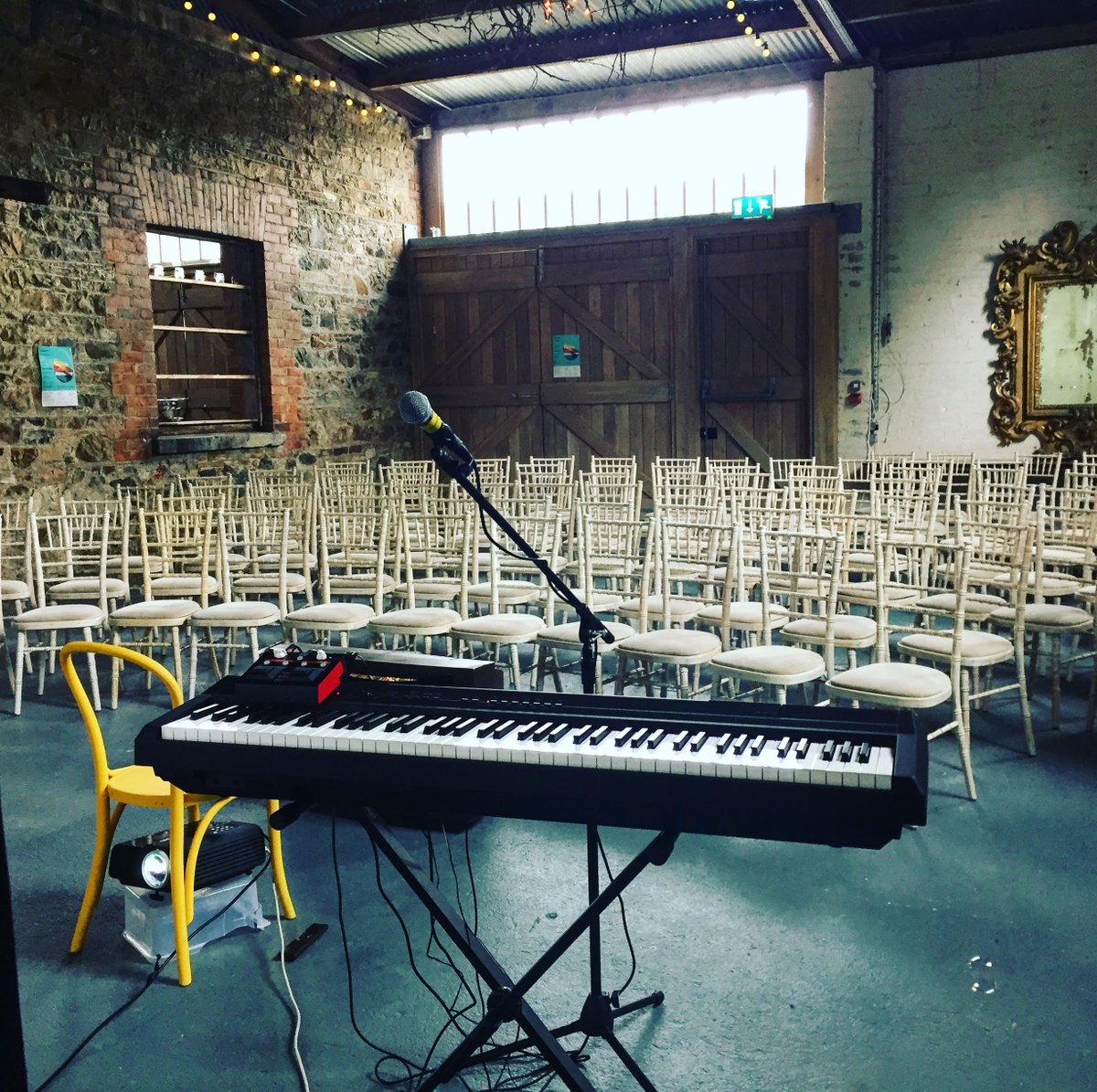 Huge thank you to <a href="/CreativeWicklow/">Creative Ire Wicklow</a> for hosting such eggs-cellent shows of #Woofle yesterday! Full details of the tour coming soon!