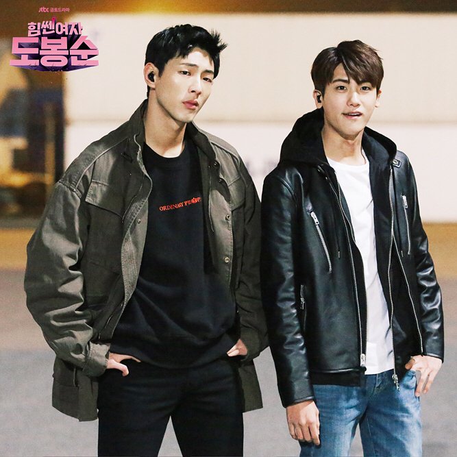 koreandramatbh's tweet photo. YOOO gang https://t.co/nMXE31CZPQ