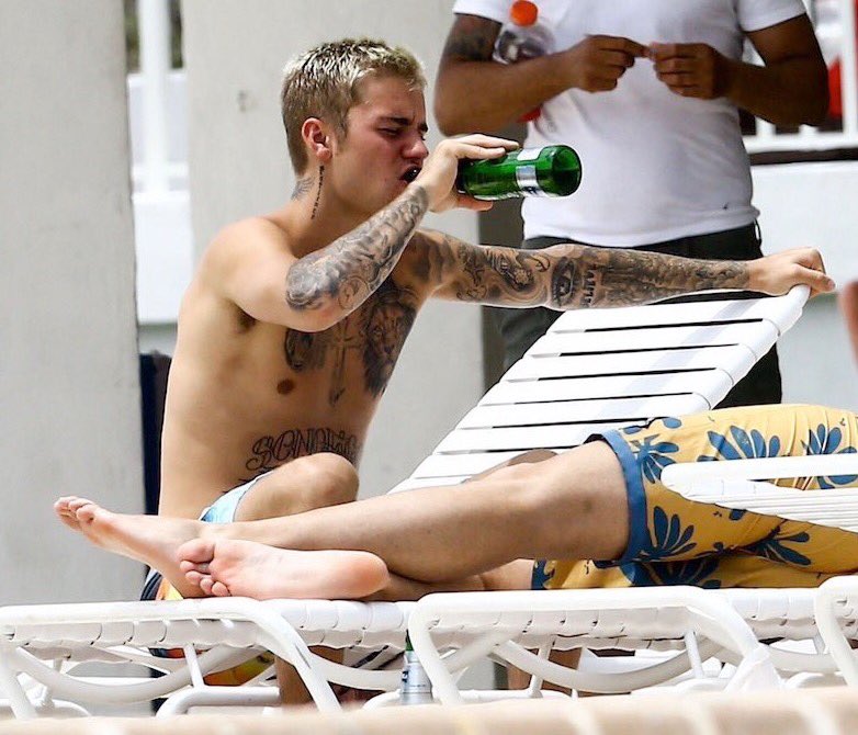 biebereligions's tweet image. I love this man with all my heart