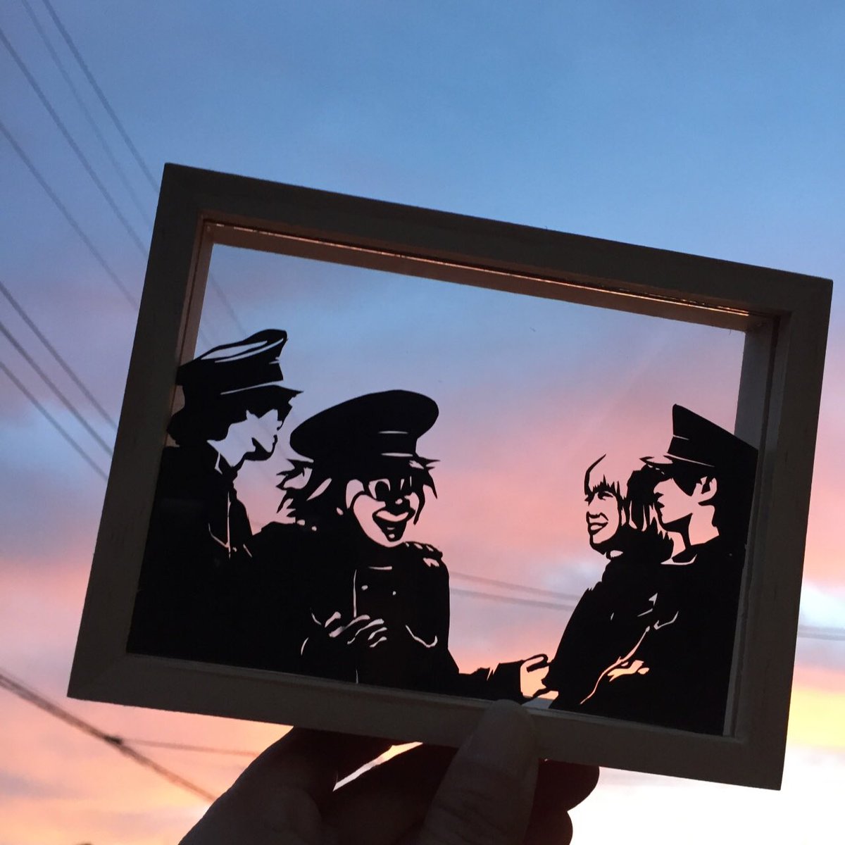 おかぴょん Earth Pa Twitter 夕焼けが綺麗だったので撮ってみました ᴗ و 加工 フィルター 全くしてません 素敵に撮れました Djlove Sno Nakajin Sekaino Saori Skow Fromsekaowa セカオワ 切り絵 T Co Yjzsxuuj8n