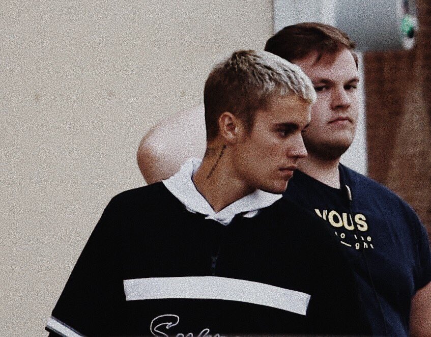 biebereligions's tweet image. I'm not okay if you were wondering