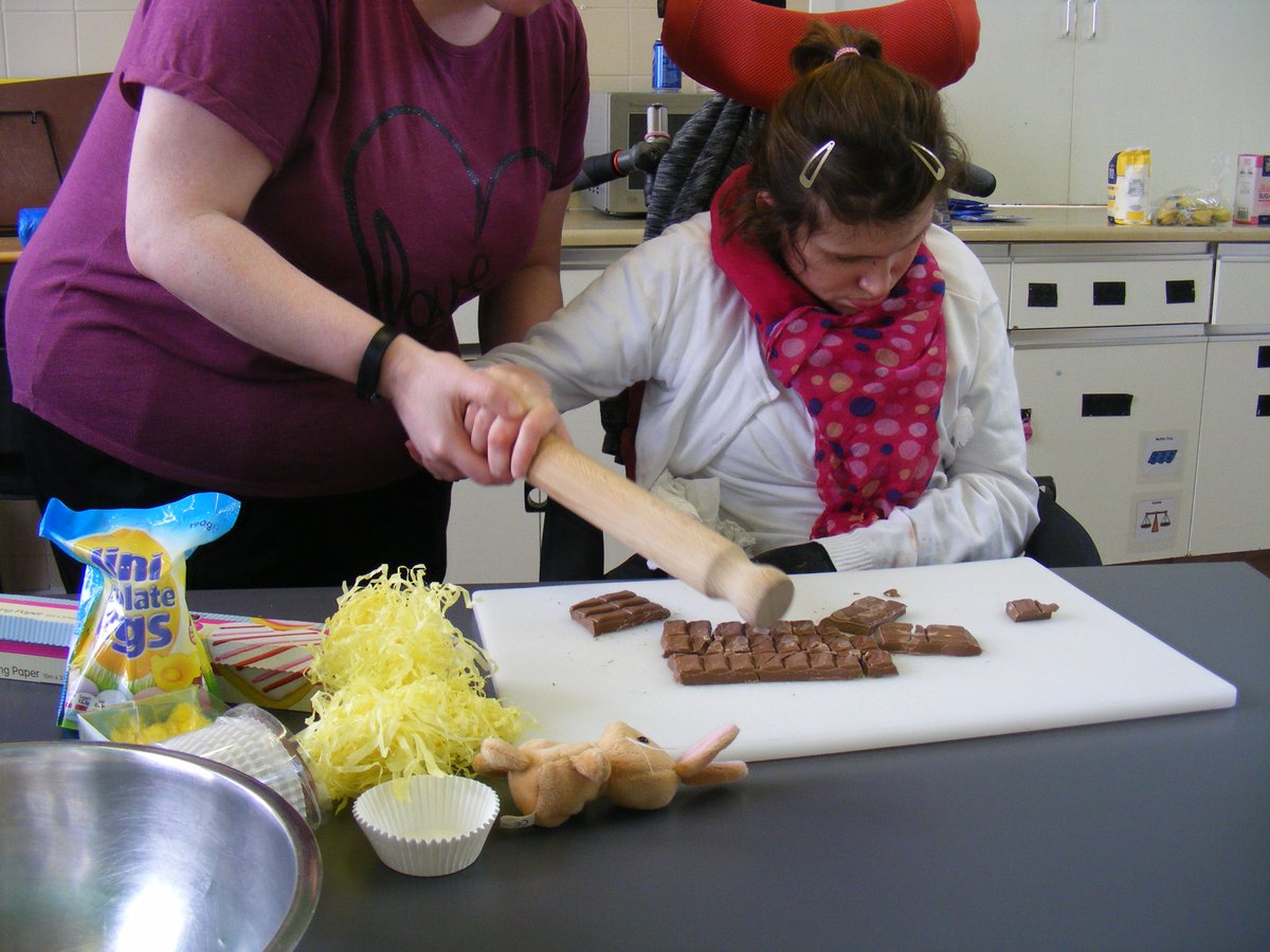 HedleysAble's tweet photo. Here at Linskill Able 2 we celebrated Easter in style, with egg hunts, crafts and traditional Easter baking! #easter #Egghunt2017 #baking https://t.co/No58VEdHfs