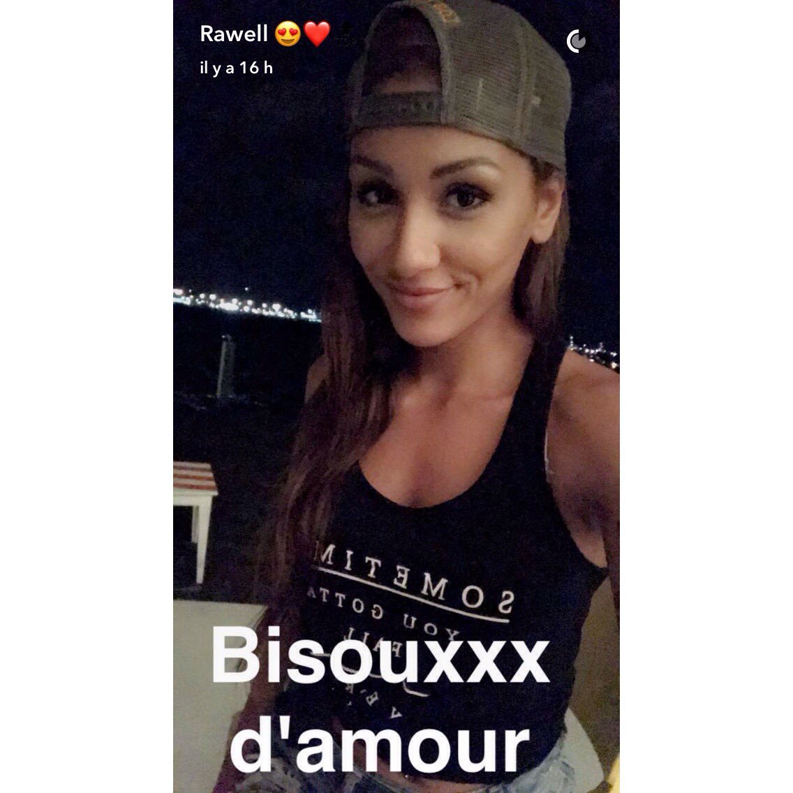 RawellSource's tweet image. Ma beauté fait son #comeback à la télé ouii #LesAnges9