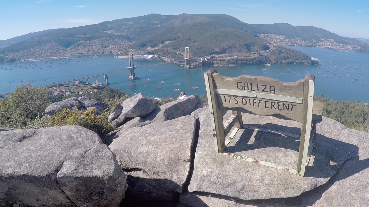 envigoteguio's tweet photo. Que mejor lugar para poner la Ría más bonita a nuestros pies ✔️ GALICIA IT'S DIFFERENT #envigoteguio #vigo #galiciameiga https://t.co/uIO6c0P1Br