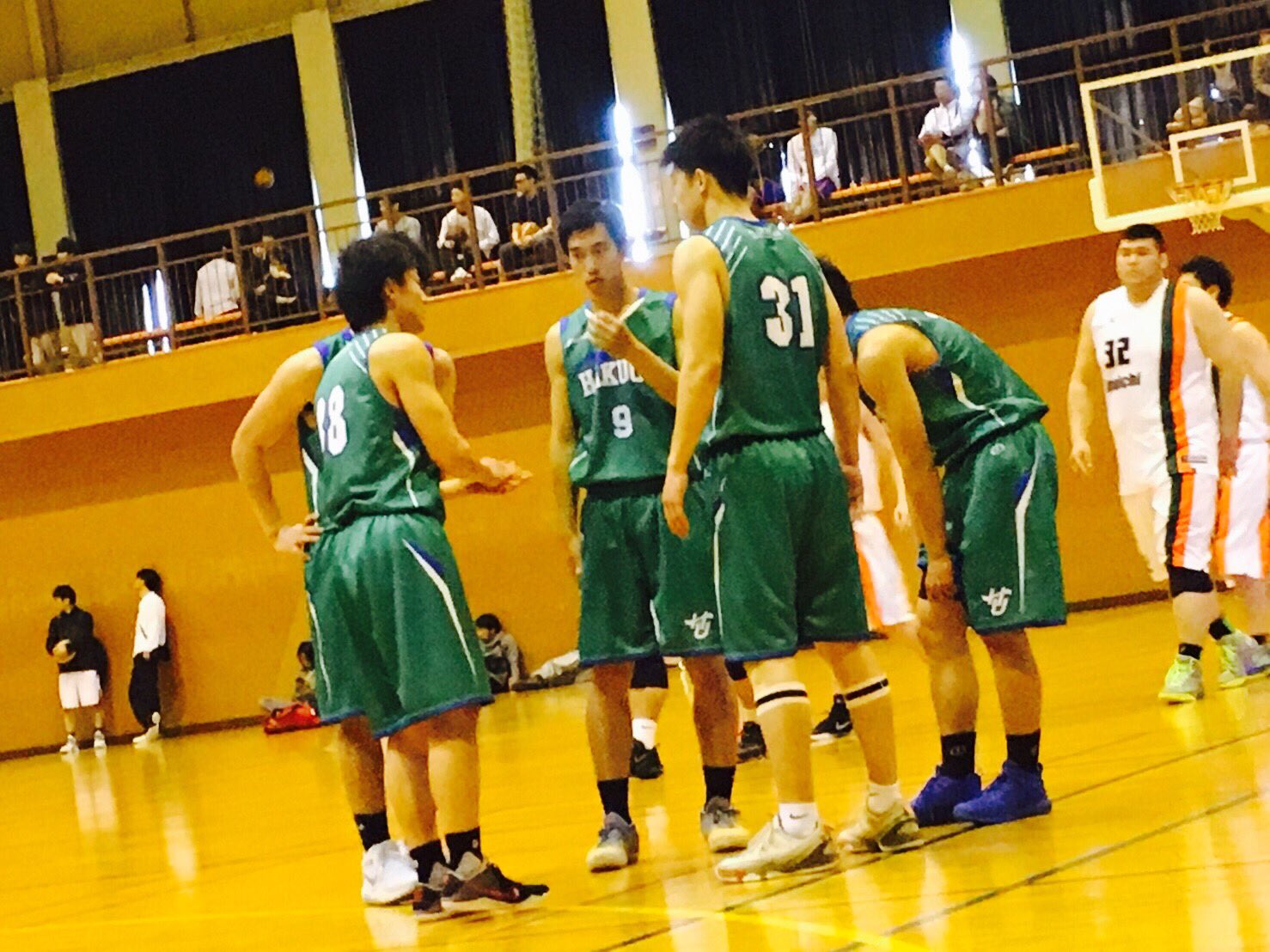 SPALDING】白鷗大学 男子バスケ部 ジャージ 下 Mサイズ 大学バスケ