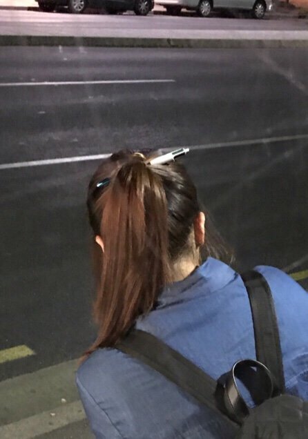 gomdesu's tweet photo. #sorrystranger #butabitfunny https://t.co/Hlt1j4izTp
