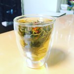 中華街で買ったジャスミン茶w淹れてみたらどう見てもモルボル!
