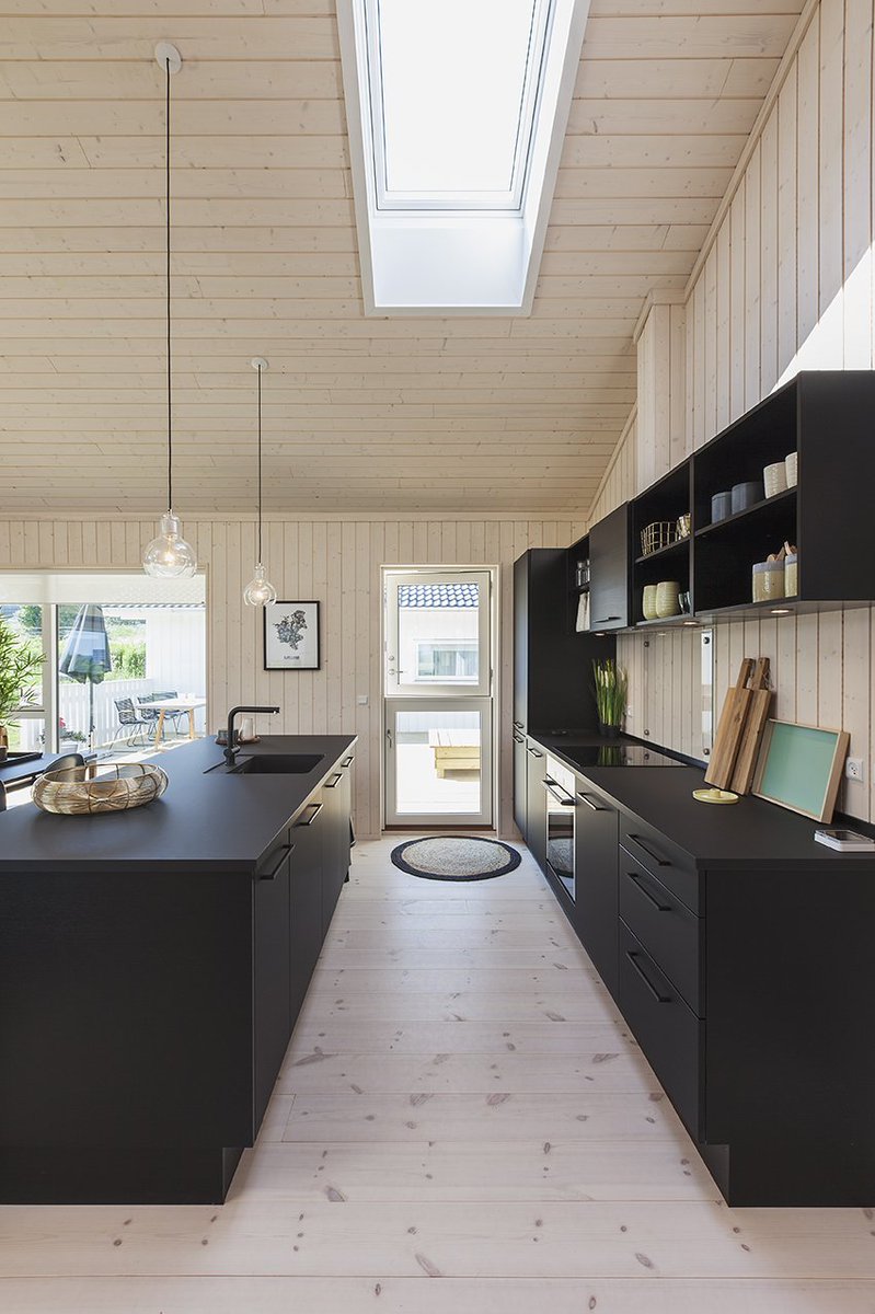 homesandgardens's tweet image. Bright ideas, help maximise natural light in your home and realise the potential of an extension or conversion. trib.al/NjOh9Re