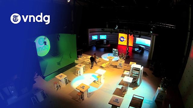 TelegraafVideo's tweet photo. Zien: Dit is de studio van Telegraaf VNDG https://t.co/fV7vjXxvgP  #timelapse https://t.co/pS7Rz03tiK