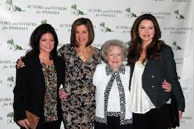 HAPPY BIRTHDAY 

Jane Leeves 