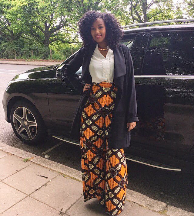 NaturallyZeze's tweet photo. Had a FABULOUS time hosting @Cantu_BeautyUK 'Embrace Your Curls Brunch' yesterday! Met so many beautiful souls with fabulous fro's! 🙌🏾💛 https://t.co/QiGo6UFubX
