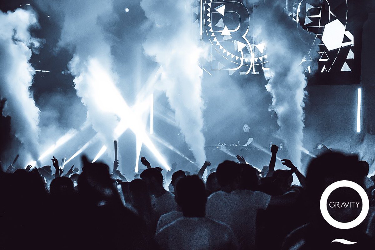 DXBeach's tweet image. Plenty of awesome pictures of you lovely people are now up on the @Zerogravitydxb Facebook page! #DXBeach #ZeroGravityDubai