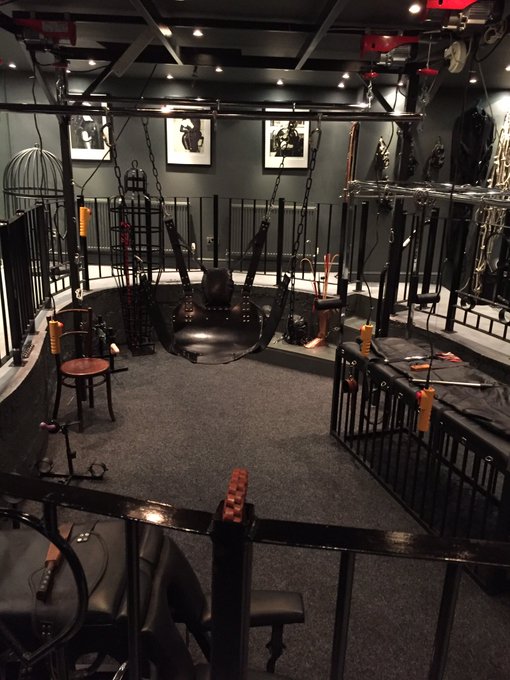 Hope your all getting ready for the BDSM party to be held @aleedsstudio  very soon !!! https://t.co/<a href="/tag/chamberhire"class="tags"><span>#chamberhire</span></a>