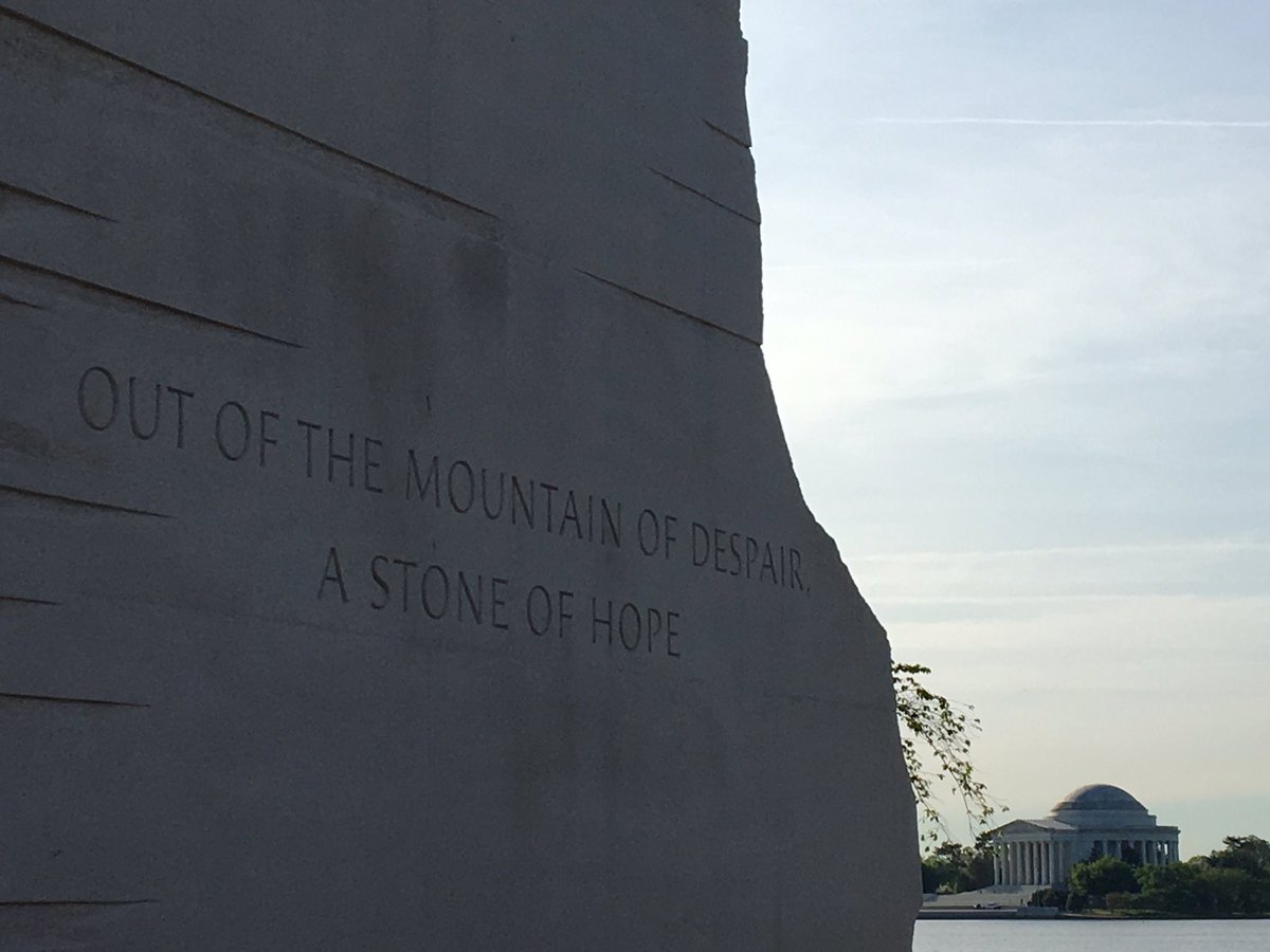 sharpe_ele's tweet photo. Beautiful D.C. Morning! #stoneofhope #greendevilsindc https://t.co/807PJSLkCC
