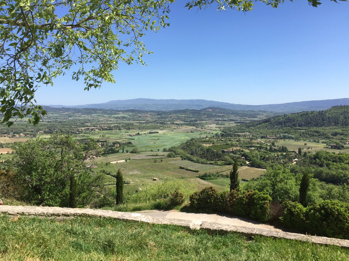PrideCotedAzur's tweet photo. Pretty shots of South of France this weekend!
#Southoffrance #CotedAzurNow #Provence #sun #bluesky #countryside #nature #Easterweekend2017 https://t.co/oeoXVxcfLd