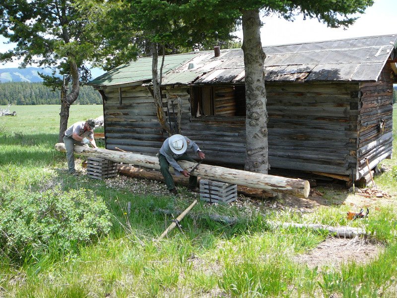 SavingPlaces's tweet image. Our National Parks have $12B in deferred maintenance! Ask your Senators to #FixOurParks by co-sponsoring S.751! savingplac.es/2oW329B