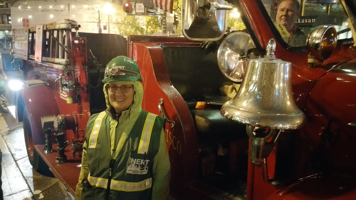 SFFDNERT's tweet image. Commemorating 1906 #earthquake #sanfranciscoearthquake #lottasfountain #sffd #sfpd #dem #NERT @Cal_OES