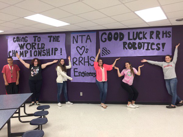 RoyalZetch's tweet image. #RoyalRobotics