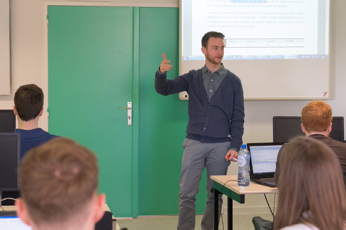 dirkvandenpoel's tweet image. First &quot;flipped&quot; Classroom Session on #prescriptive #Analytics using lpSolve for linear progr in #RStats dataanalytics.ugent.be #rlang #orms