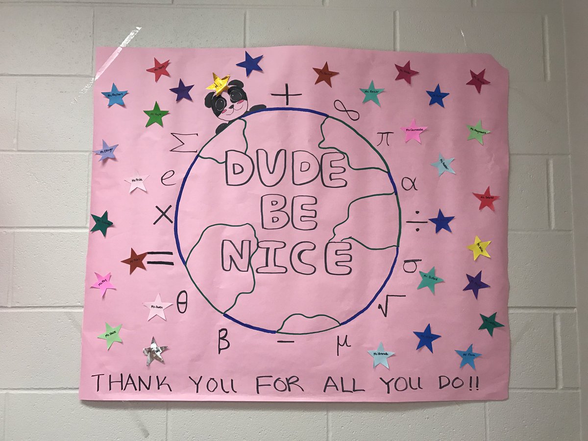 Ted_Vierling's tweet photo. Student Leaders make our teachers' day a little brighter ๐ with Thank You signs in the workrooms! #StayniceSL https://t.co/heVQ6UN2lH