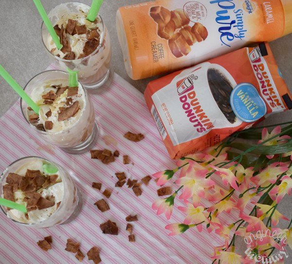 Upgrade your morning with this Chocolate, Coffee & Chia Seed Parfait! Easy and delicious! #ShareTheFlavor engineermommy.com/2017/chocolate… ad