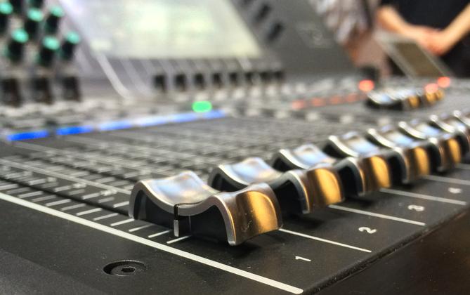 fetemusique's tweet photo. L'agenda participatif de la #FDLM est désormais en ligne ! N'attendez plus pour y renseigner vos concerts 🤘 🎤 🎷 🎼 
 https://t.co/iBD1guwpA6 https://t.co/gR6alD2mhH
