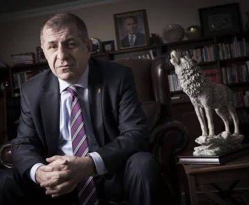 onurlu_devlet's tweet photo. Siyaset için değil,
Milli mücadele için.
İkbal ve koltuk için değil,
Vatan için.
Tüm yurtseverler birlik olmalıdır.
YeterMilli CepheKurulsun https://t.co/idhLvI24mi