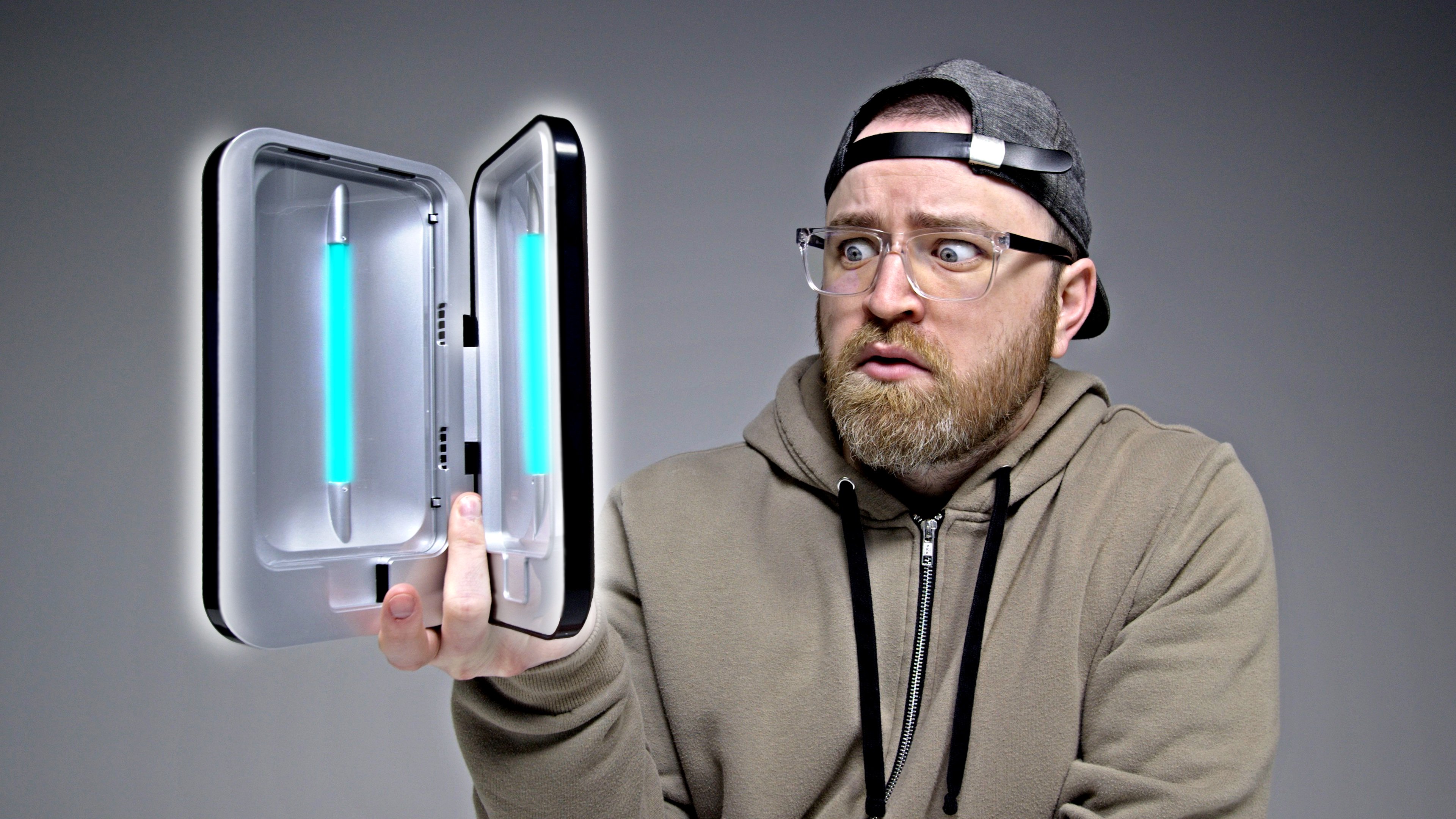 Unbox Therapy on X: NEW VIDEO - 3 Cool Gadgets Under $50 -   💰💰💰RT!  / X